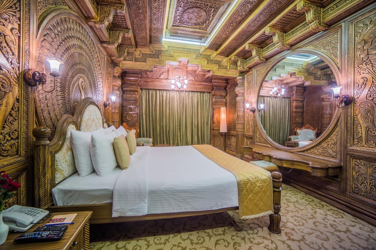Ramoji Film City- Sitara Luxury Hotel Pedda Ambarpet ภายนอก รูปภาพ