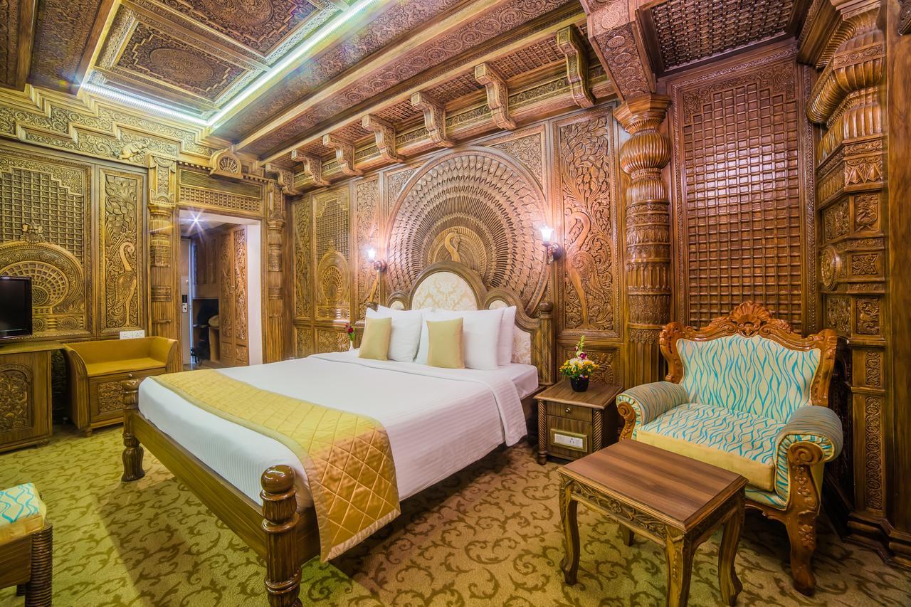 Ramoji Film City- Sitara Luxury Hotel Pedda Ambarpet ภายนอก รูปภาพ