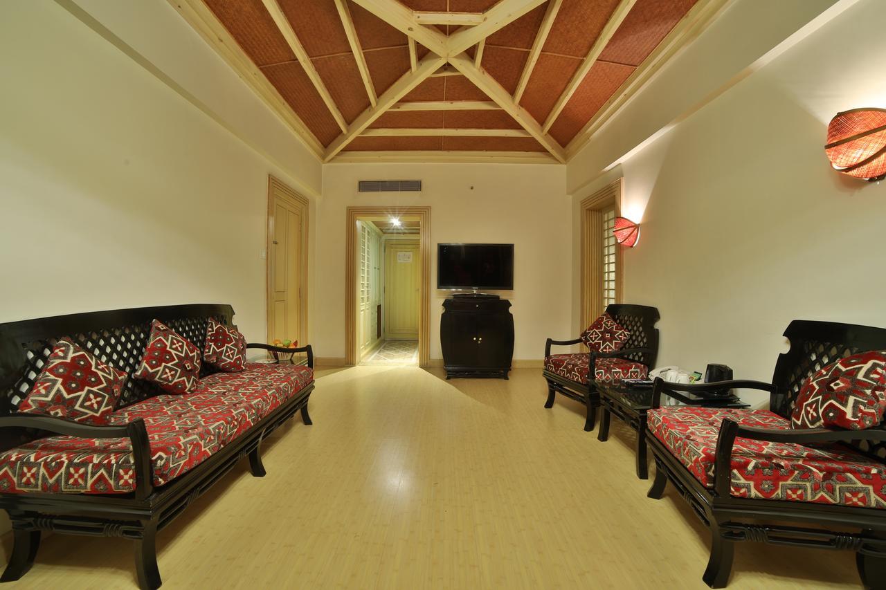 Ramoji Film City- Sitara Luxury Hotel Pedda Ambarpet ภายนอก รูปภาพ