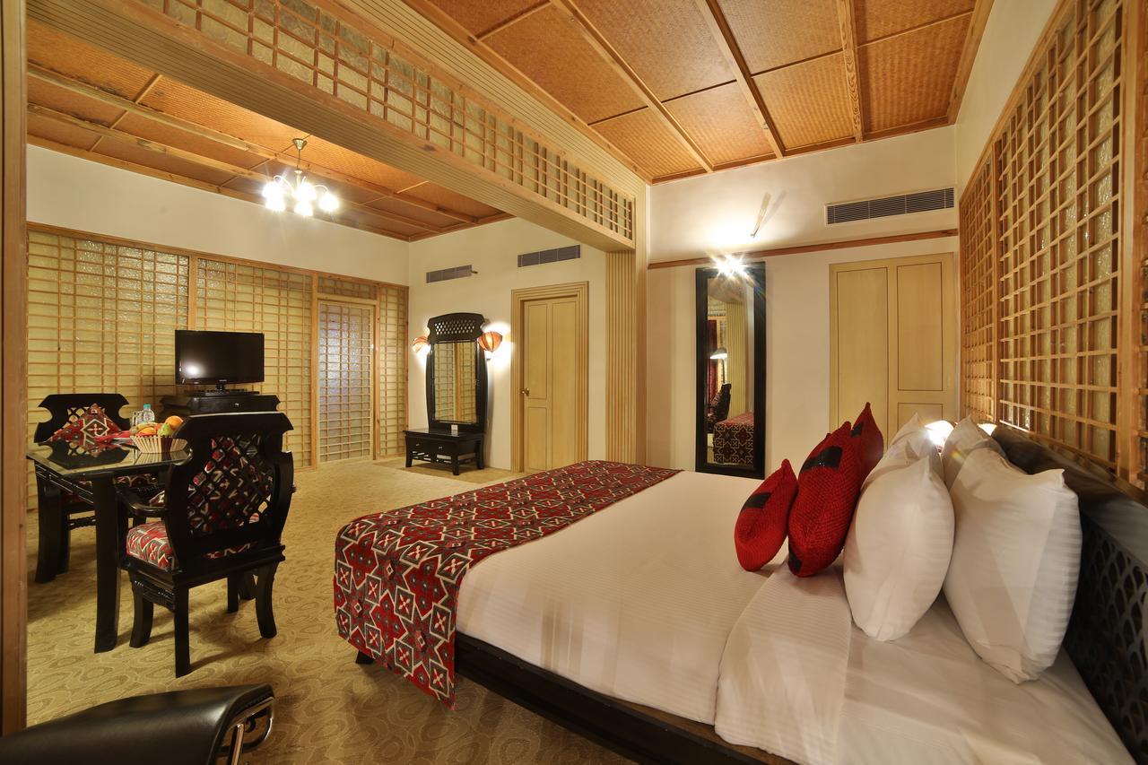 Ramoji Film City- Sitara Luxury Hotel Pedda Ambarpet ภายนอก รูปภาพ
