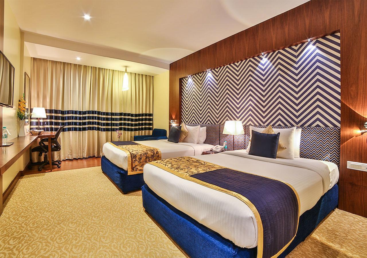 Ramoji Film City- Sitara Luxury Hotel Pedda Ambarpet ภายนอก รูปภาพ
